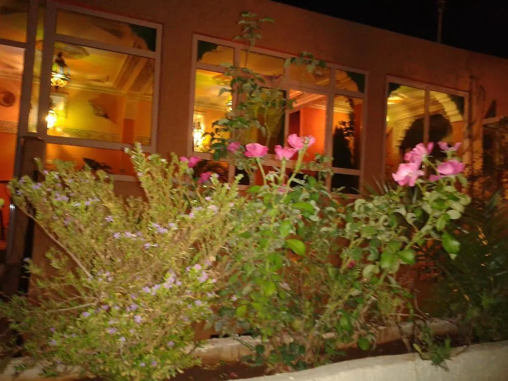 Bed & Breakfast Maison Famille Tazi Fes