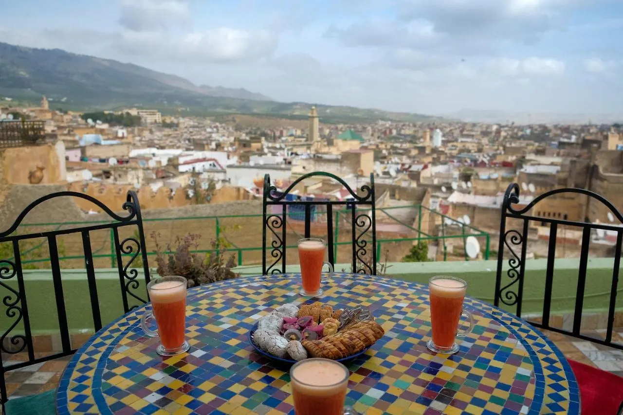 Maison Famille Tazi Fes Bed & Breakfast
