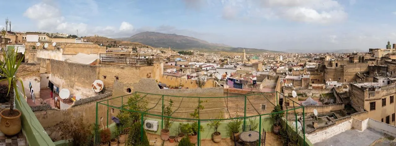 Maison Famille Tazi Fes Bed & Breakfast