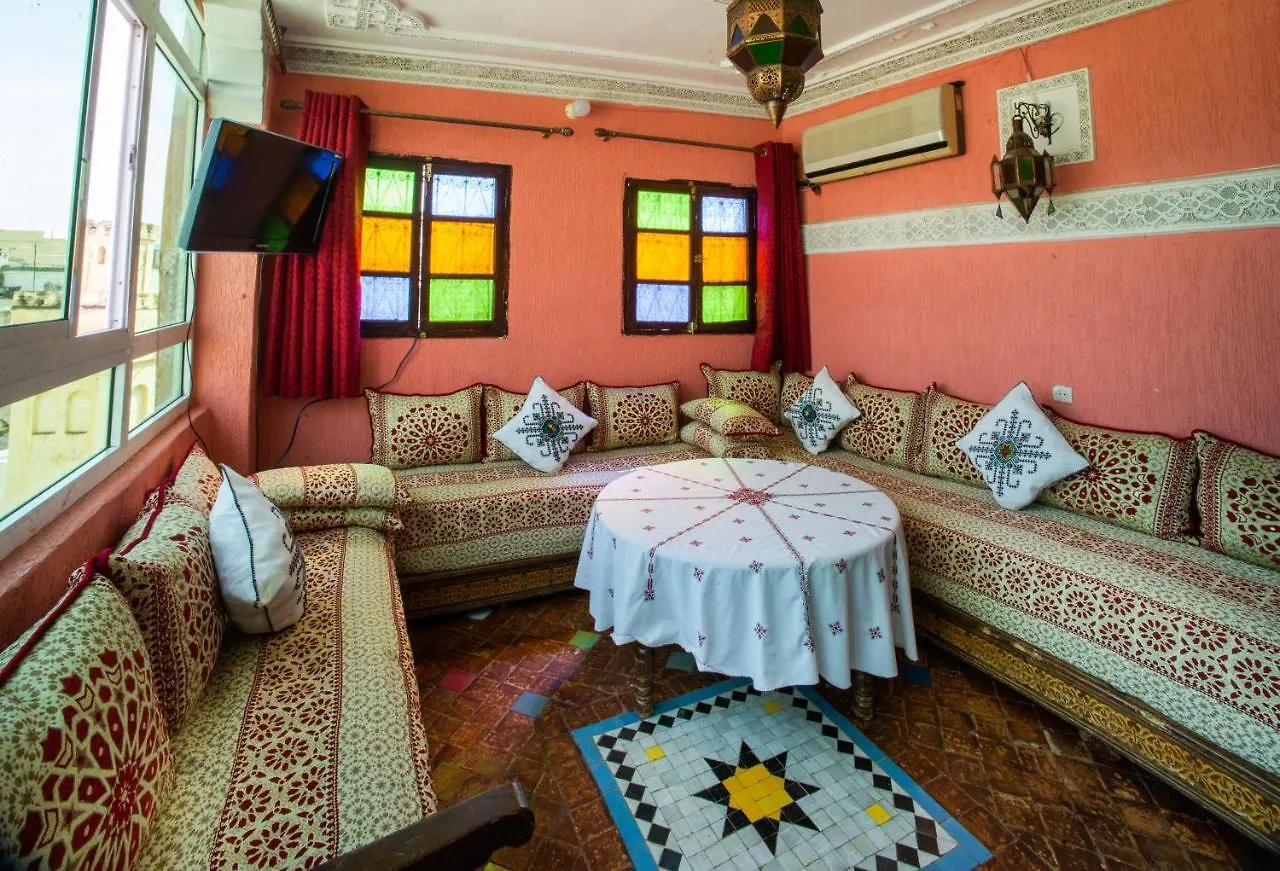 Maison Famille Tazi Fes Bed & Breakfast